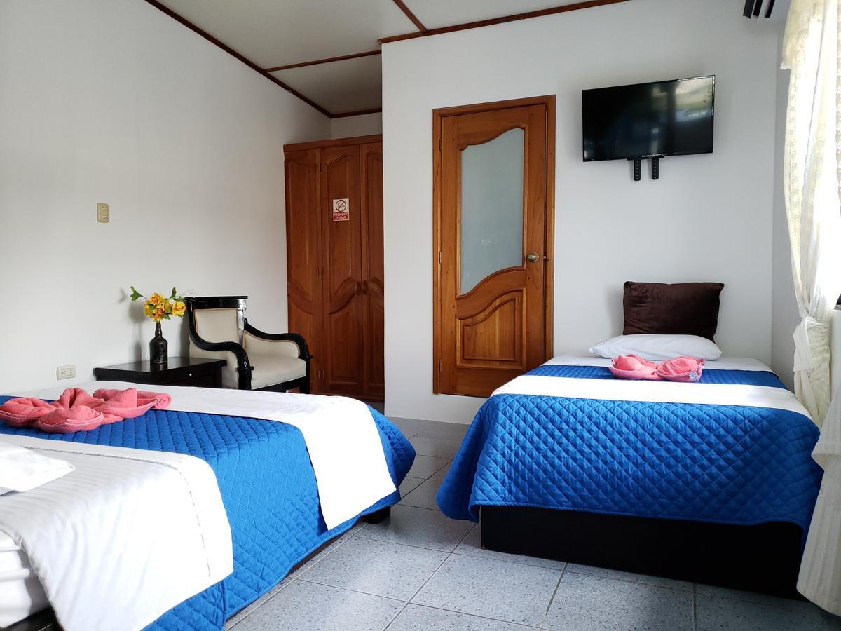 Hostal Cormorant Flightless Puerto Ayora (Galapagos Islands) Zewnętrze zdjęcie